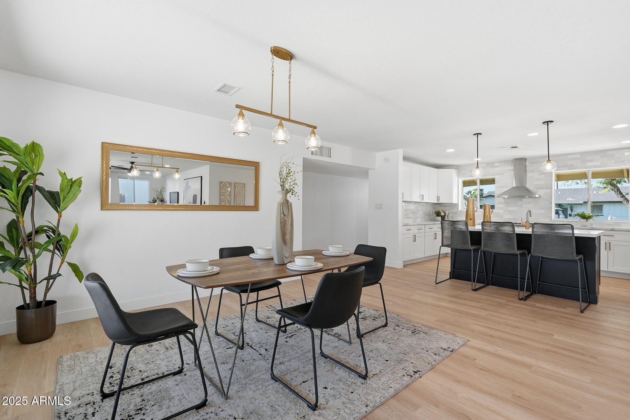 8257 E CYPRESS Street