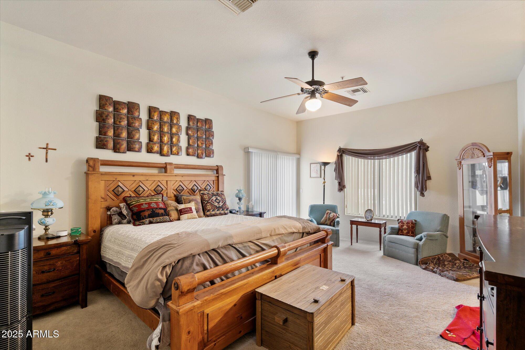 14601 N DICKENS Court