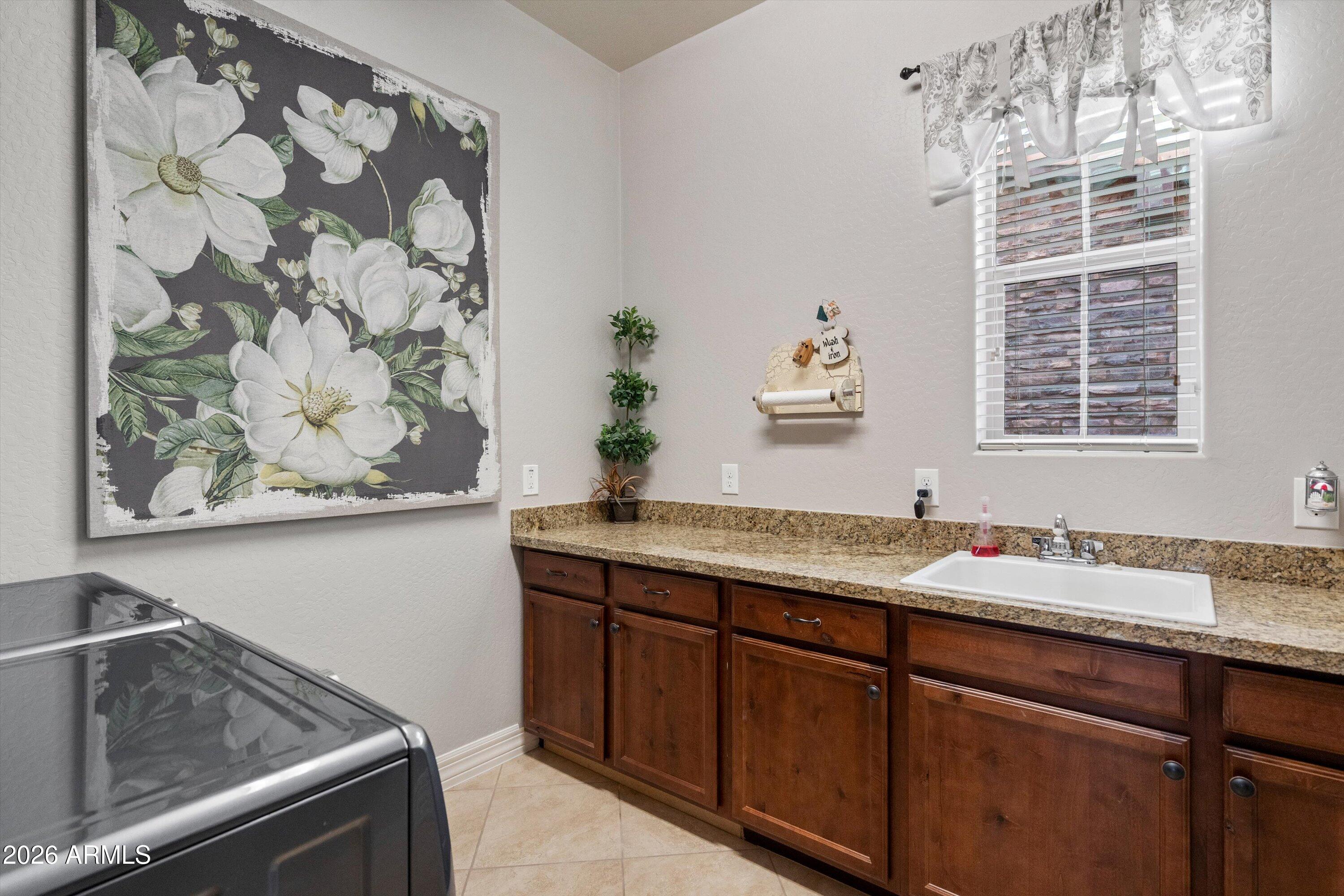 42187 N VIA CIENNA Valley