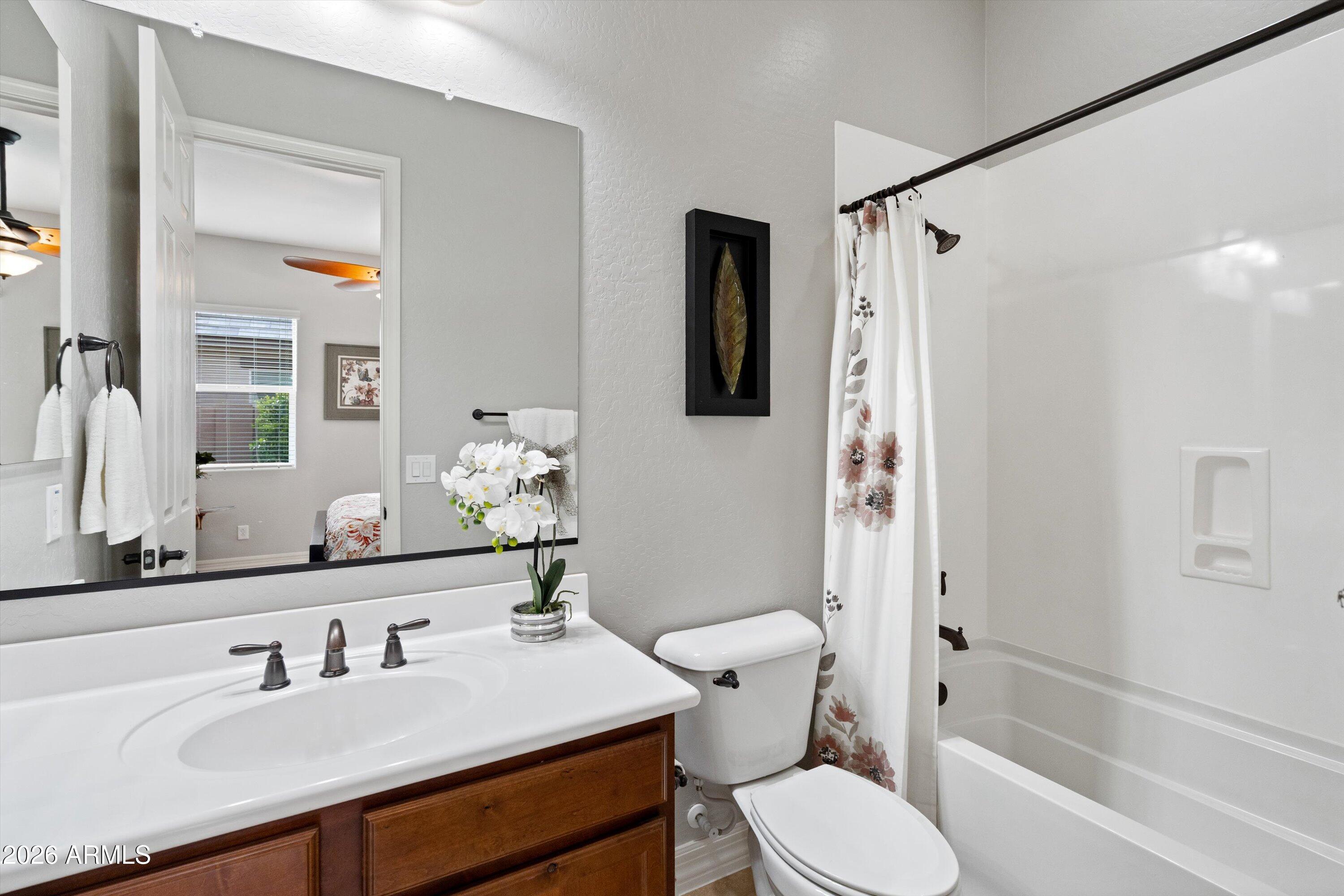 42187 N VIA CIENNA Valley