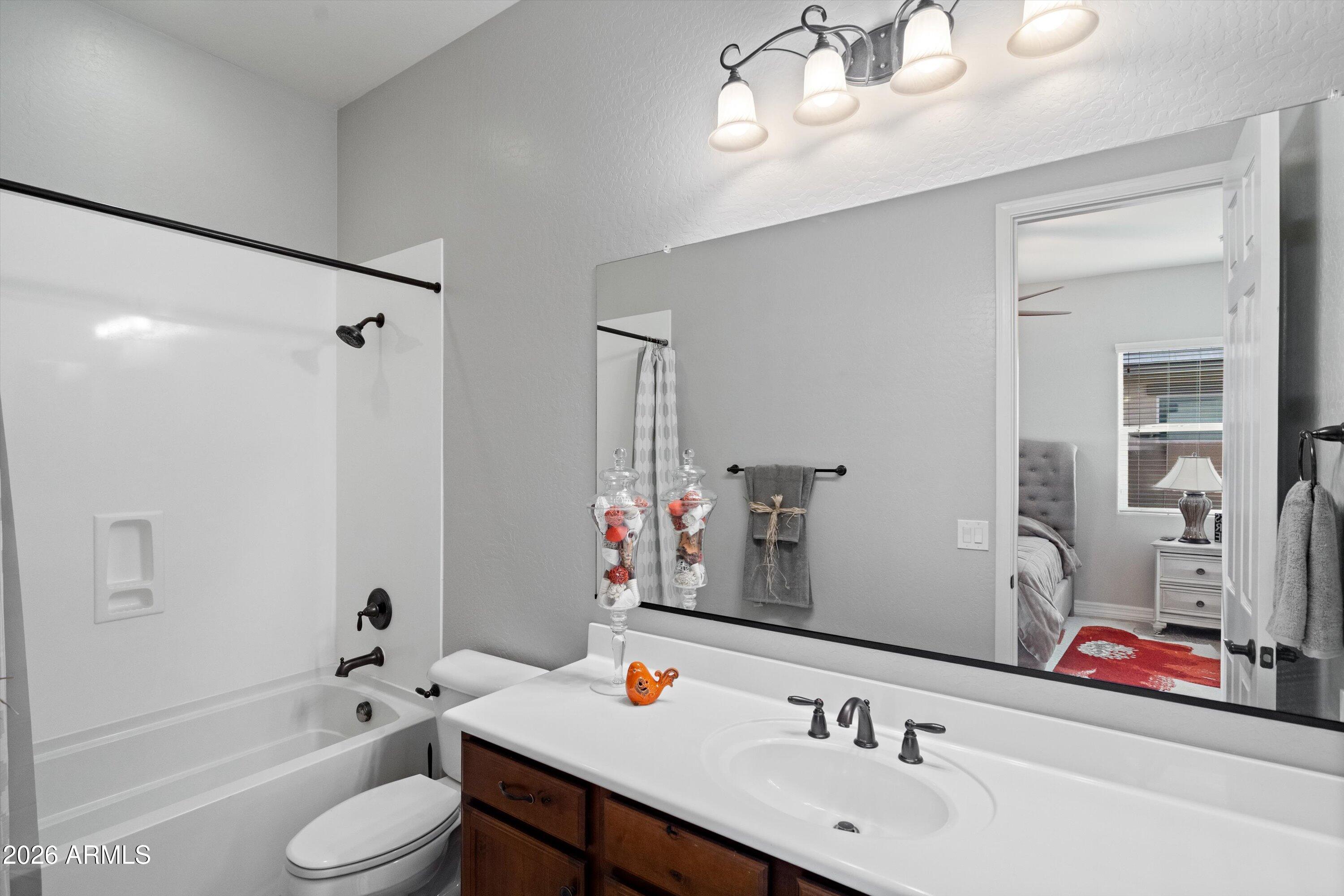 42187 N VIA CIENNA Valley