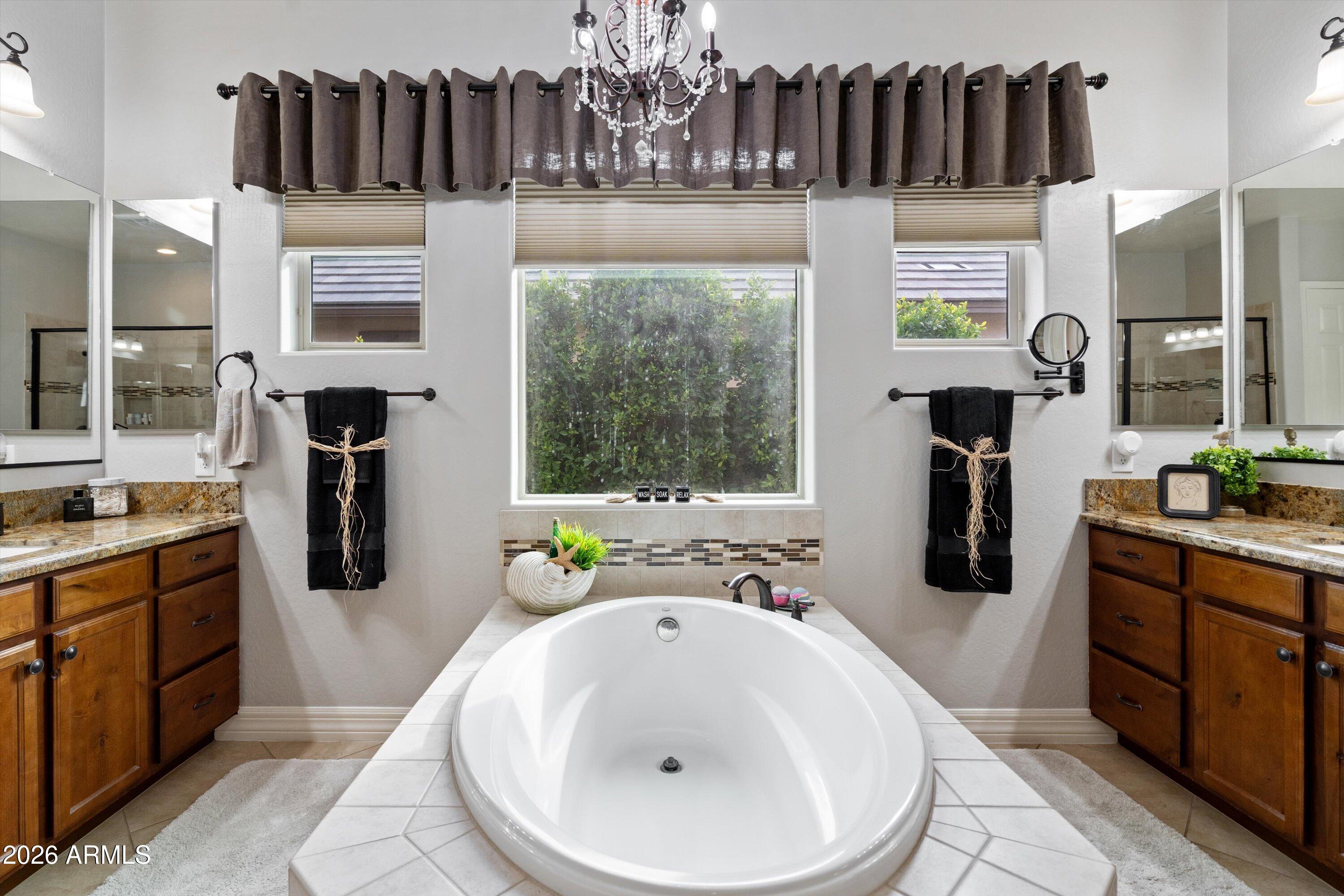 42187 N VIA CIENNA Valley