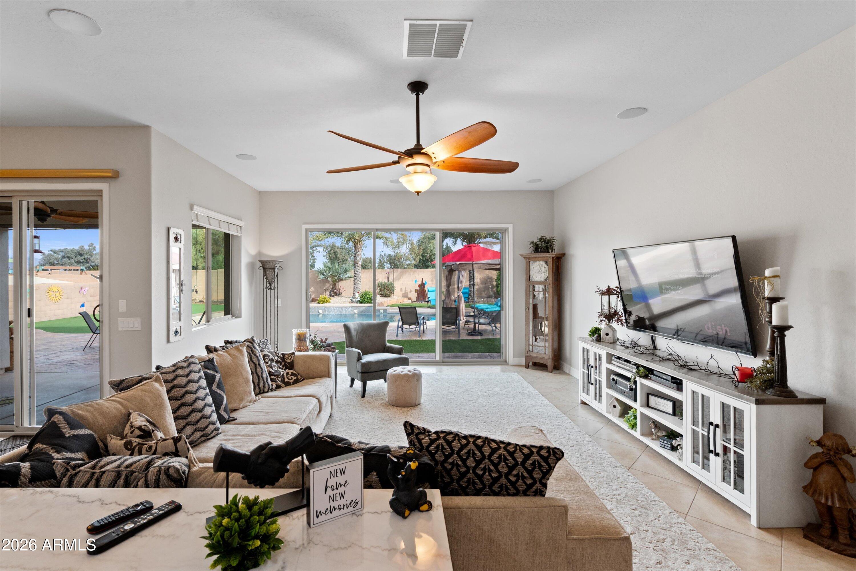 42187 N VIA CIENNA Valley