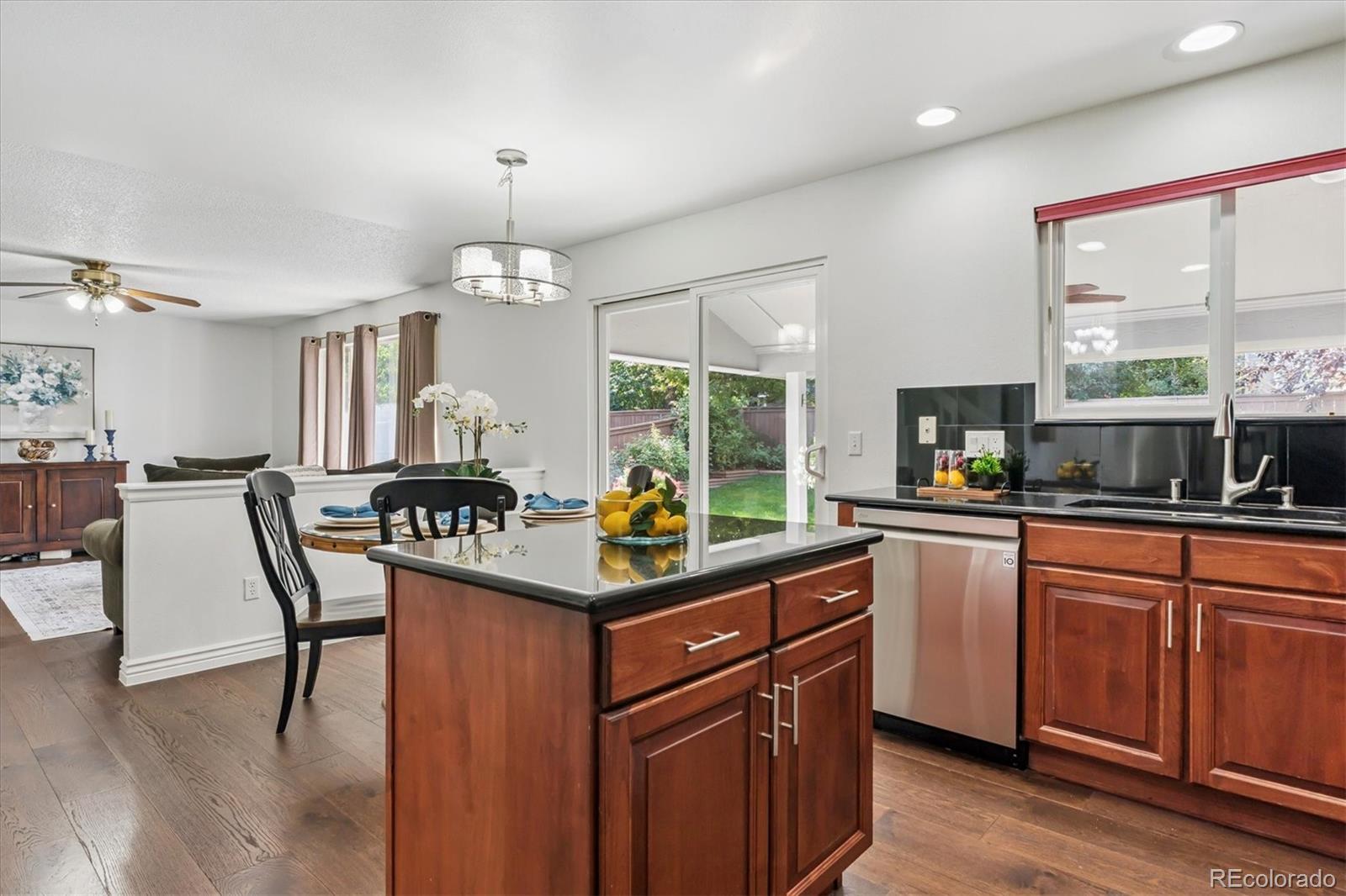 832 Timbervale Trail