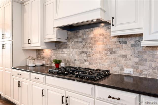 634 Hiddenbrook Court