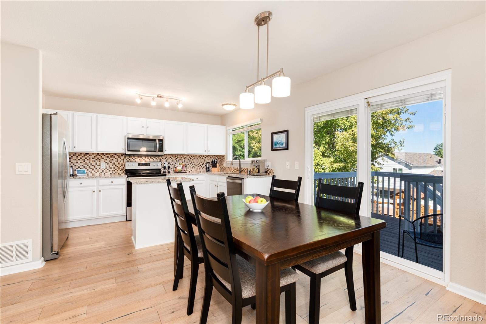 9486 High Cliffe Street