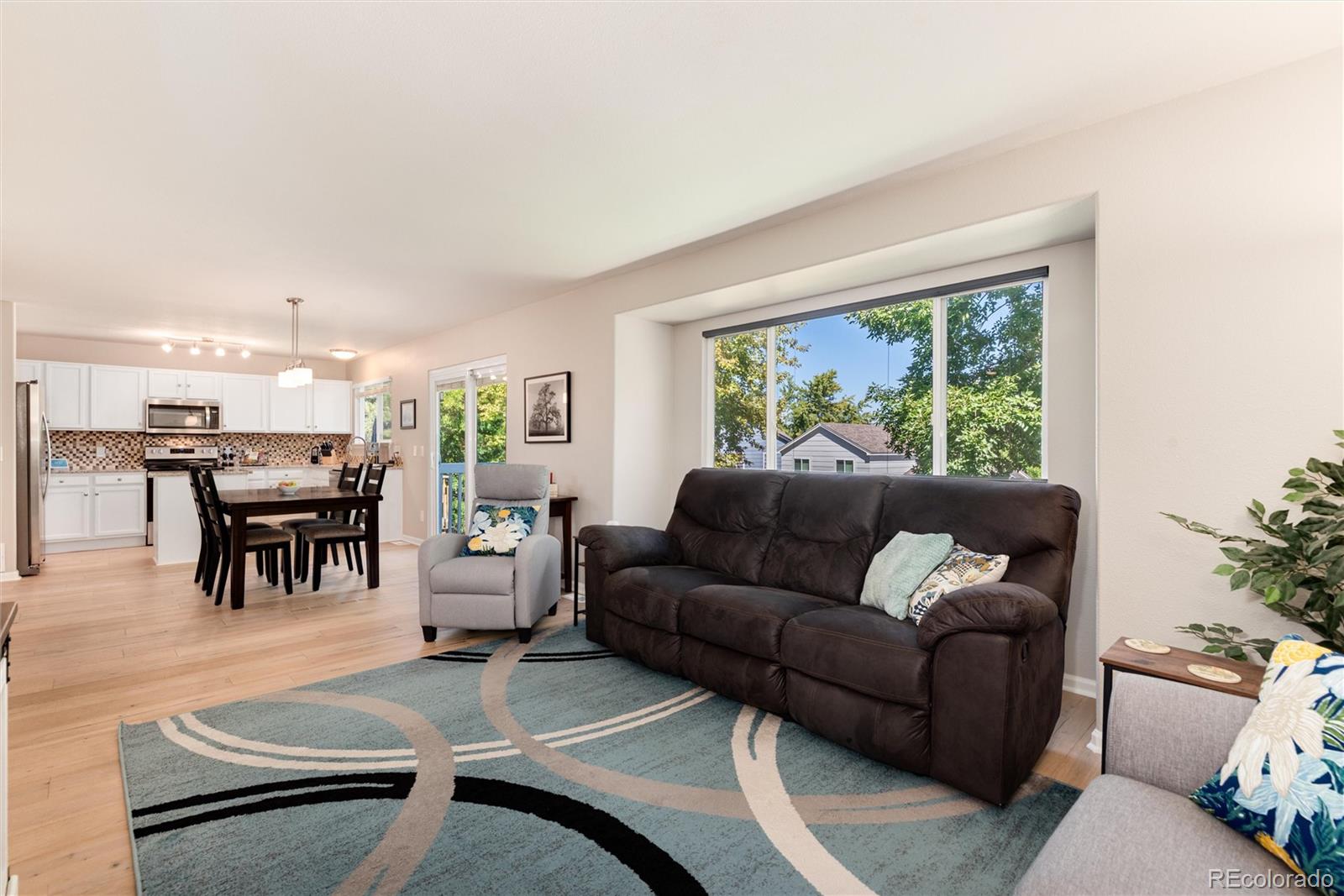 9486 High Cliffe Street