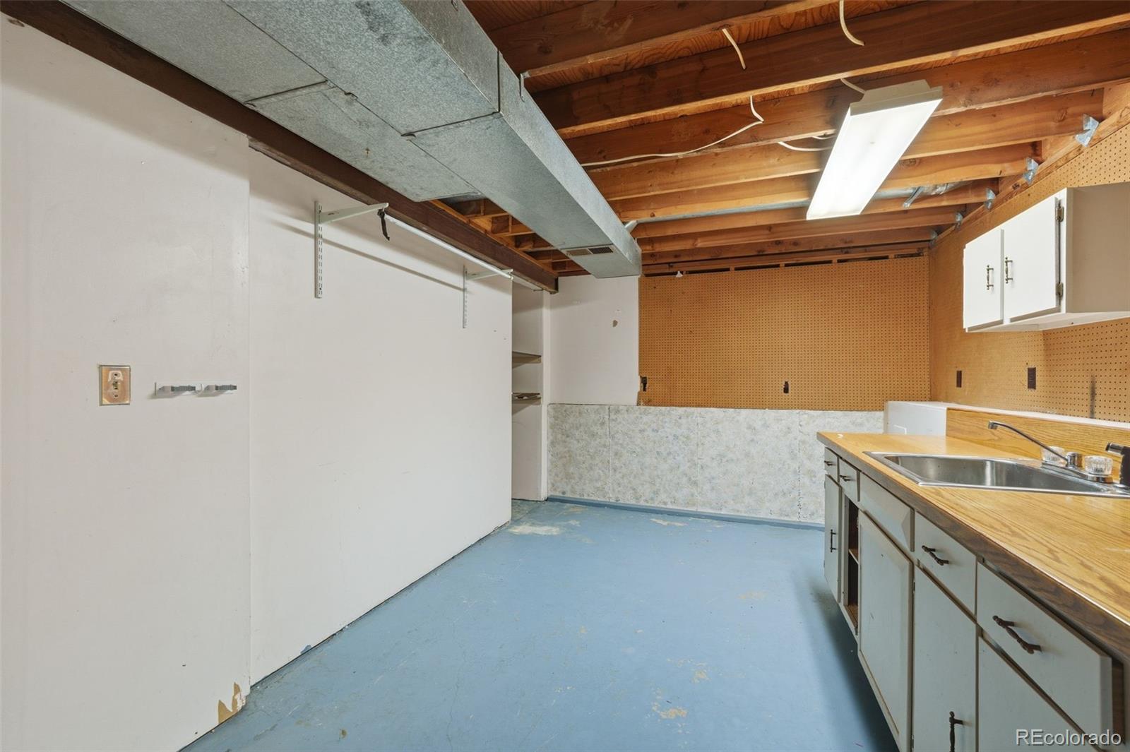 448 Neptune Court