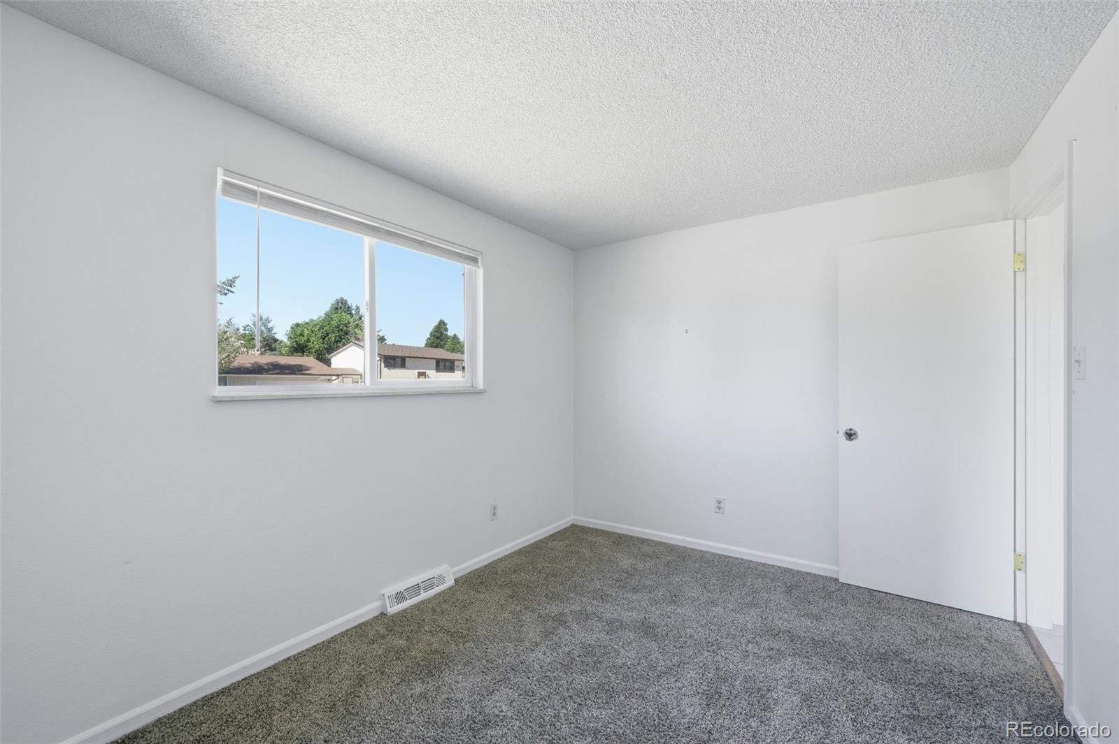 448 Neptune Court