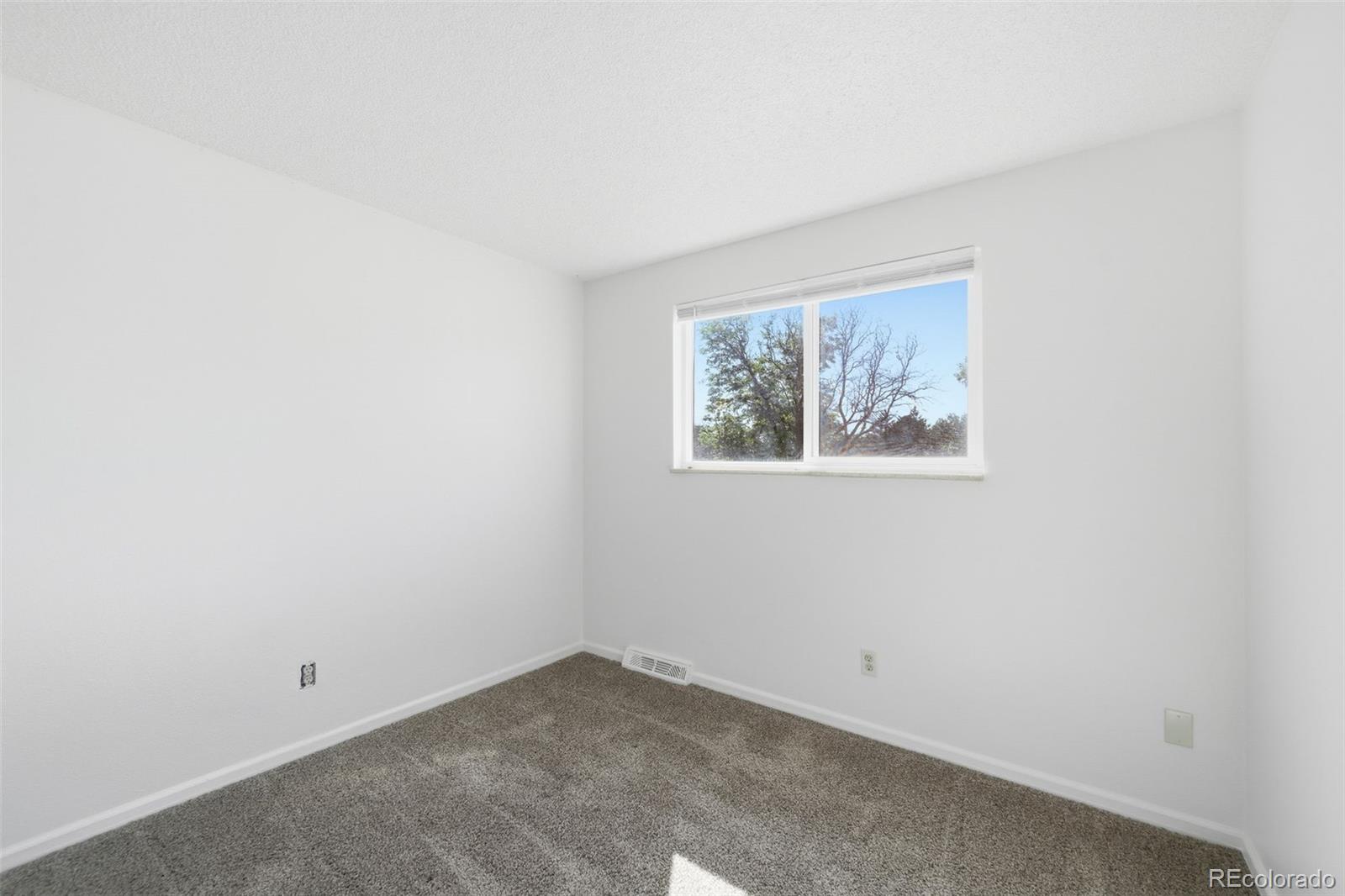 448 Neptune Court