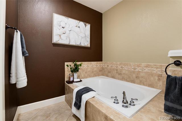 9060 Old Tom Morris Circle