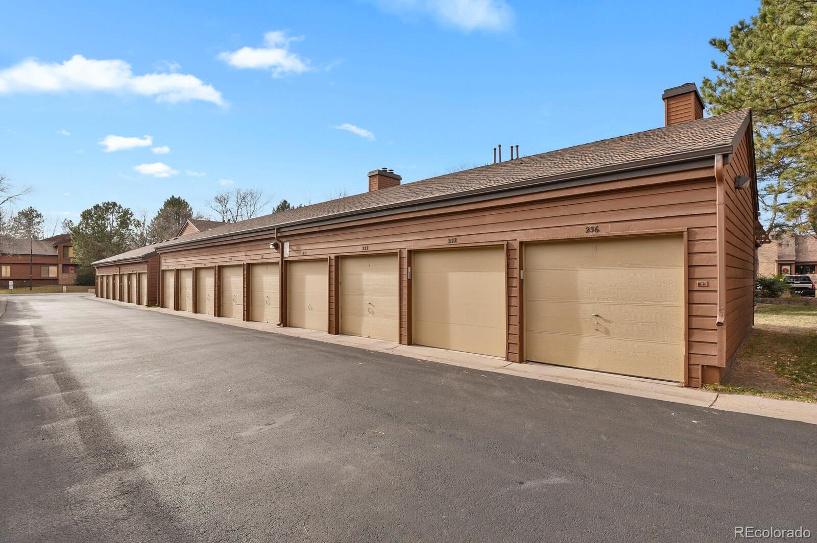 2685 S Dayton Way Unit: 232