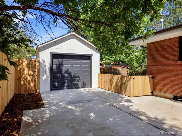 7265 S Lincoln Way