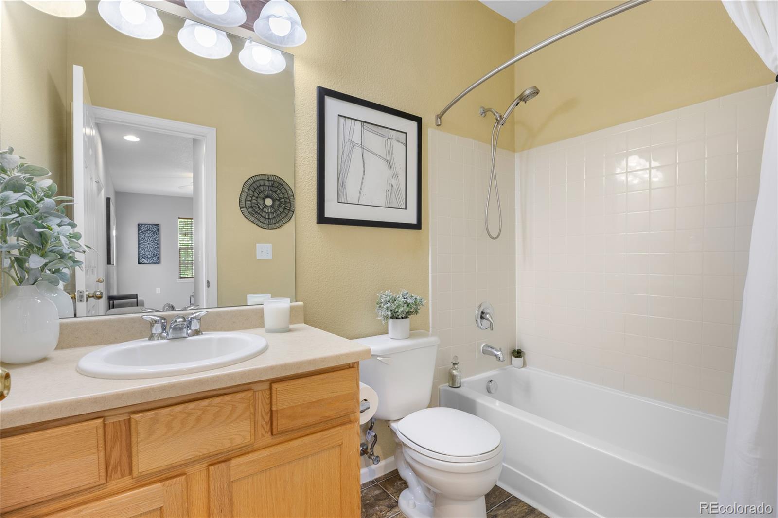 8992 E 24th Place Unit: 101