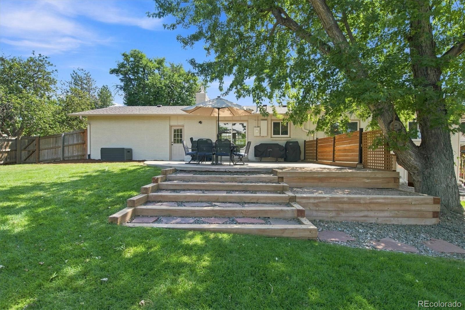 2409 W Quinn Avenue