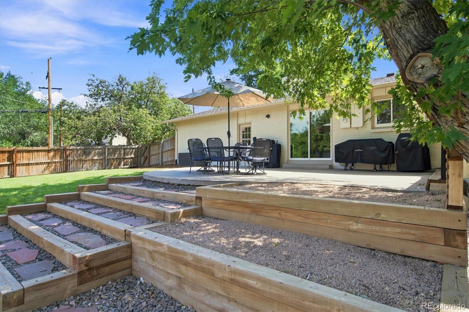 2409 W Quinn Avenue