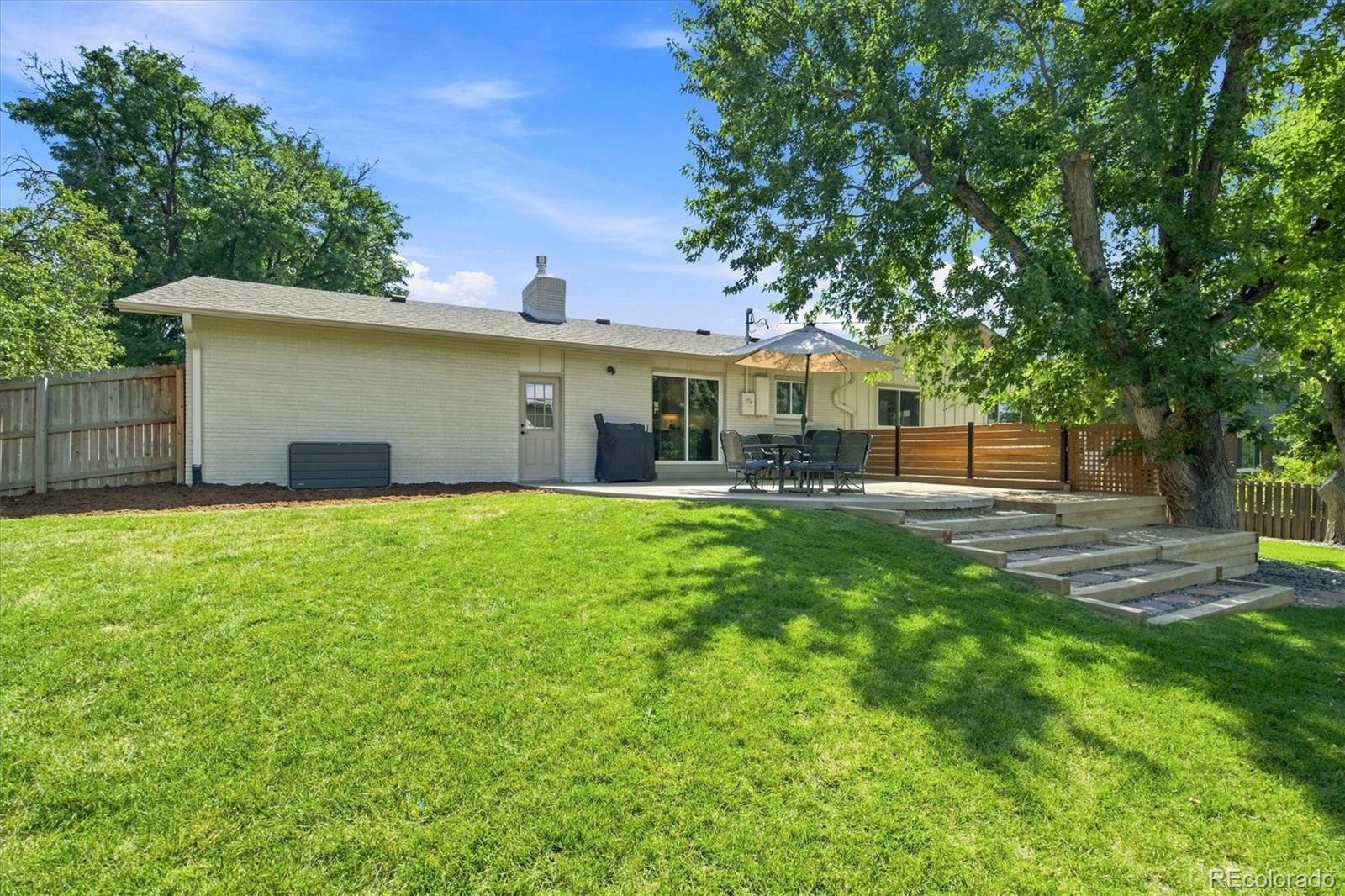 2409 W Quinn Avenue