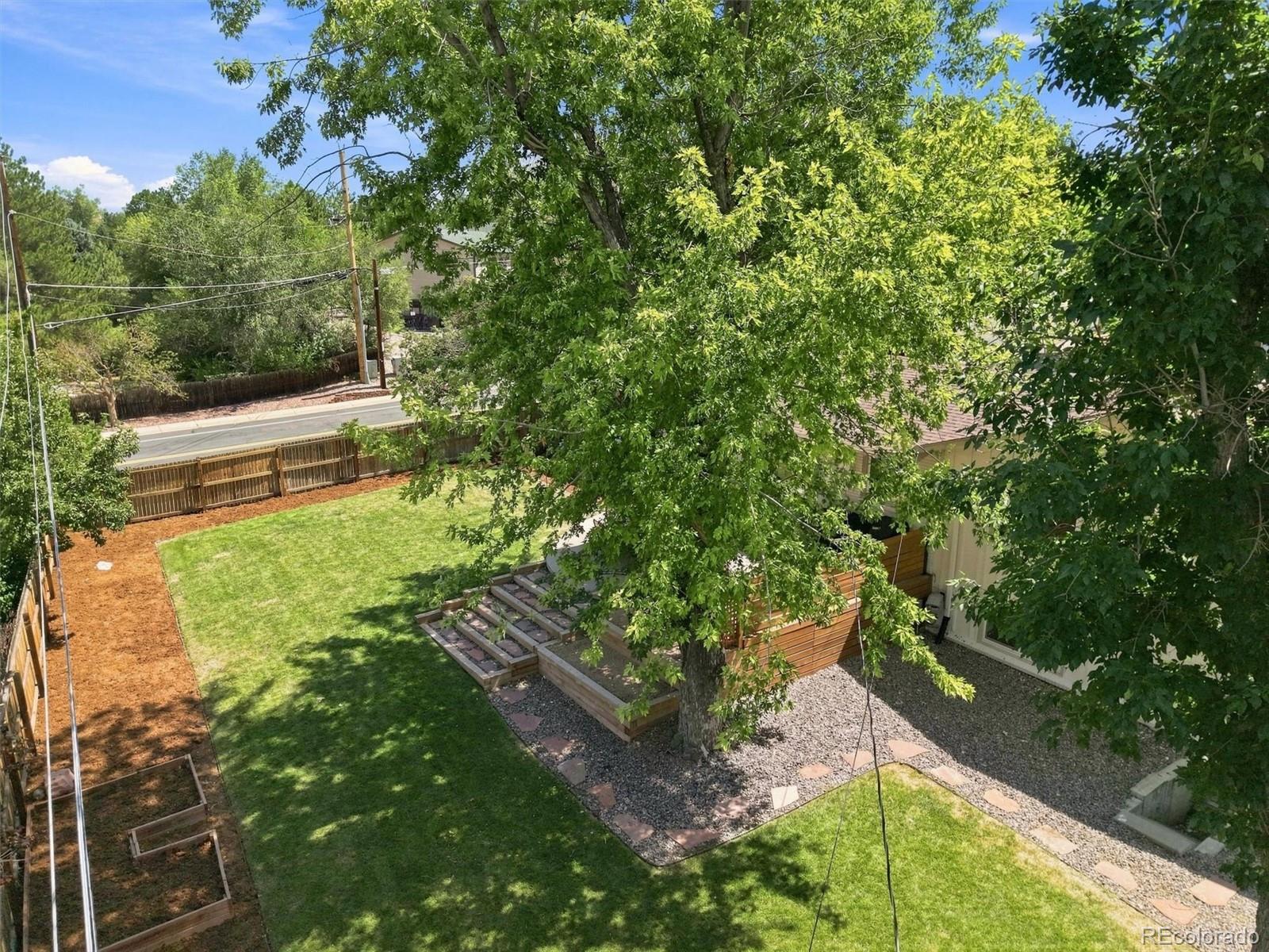 2409 W Quinn Avenue