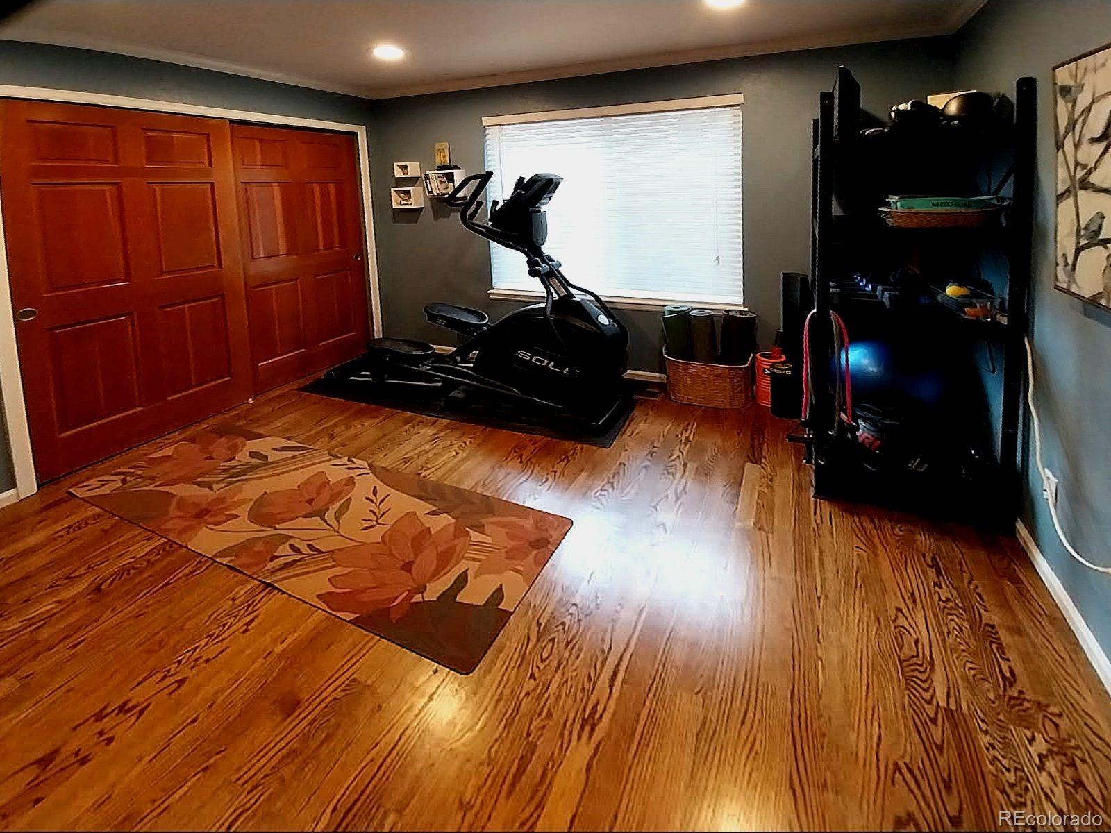 9846 Spring Hill Lane