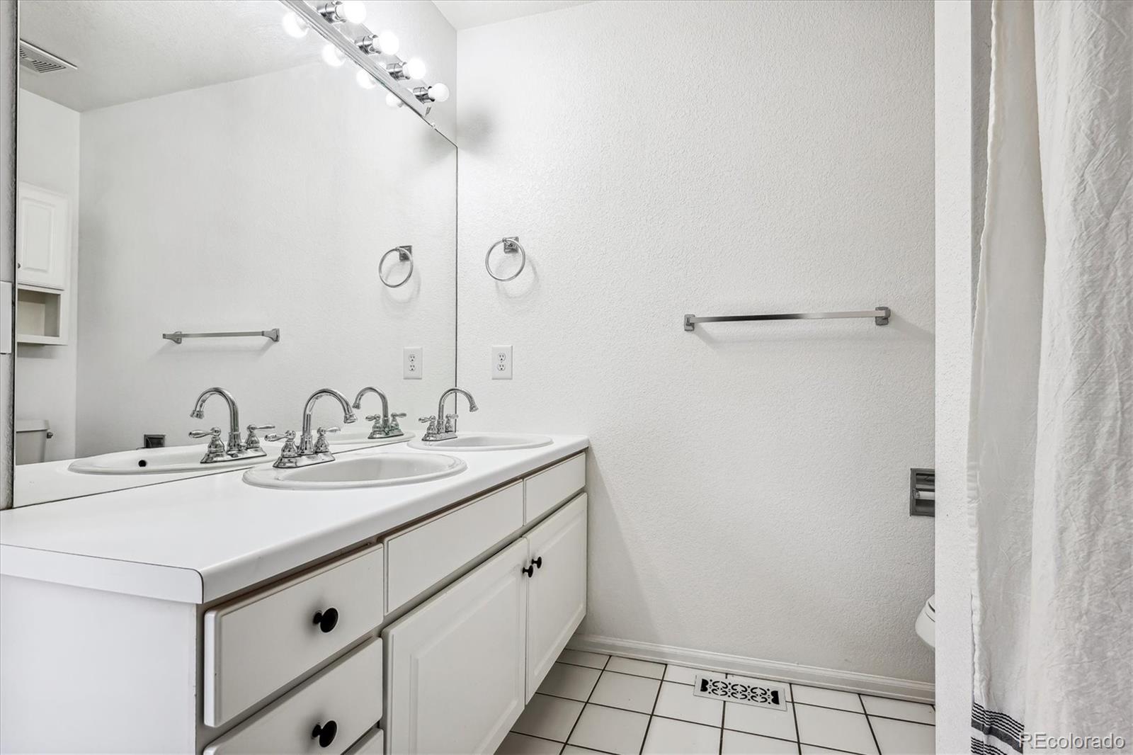 5946 S Jellison Street Unit: D
