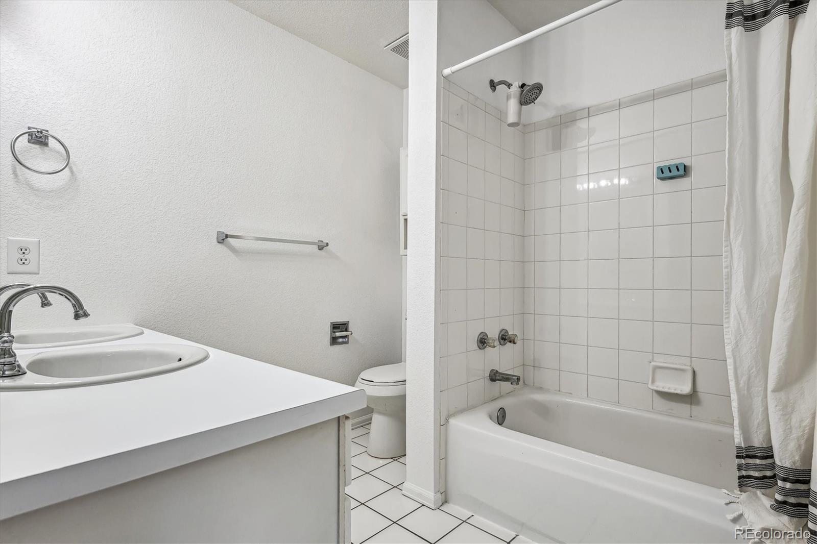5946 S Jellison Street Unit: D