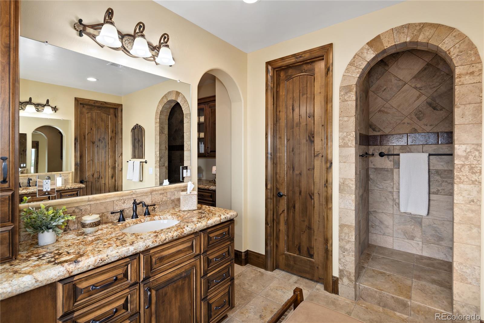 10859 Manorstone Drive