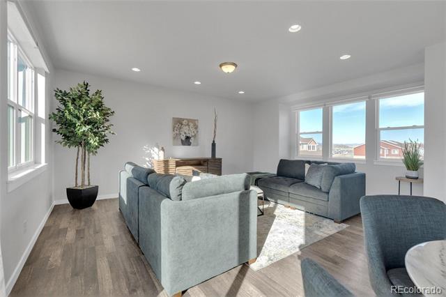 1852 Blue Oak Court