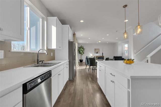 1852 Blue Oak Court