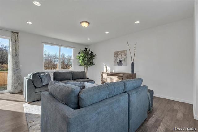 1852 Blue Oak Court