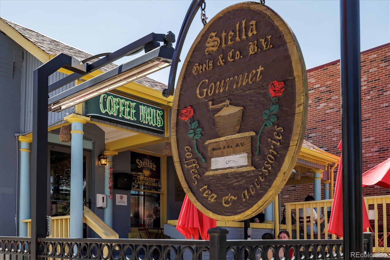 1313 S Clarkson Street Unit: 202