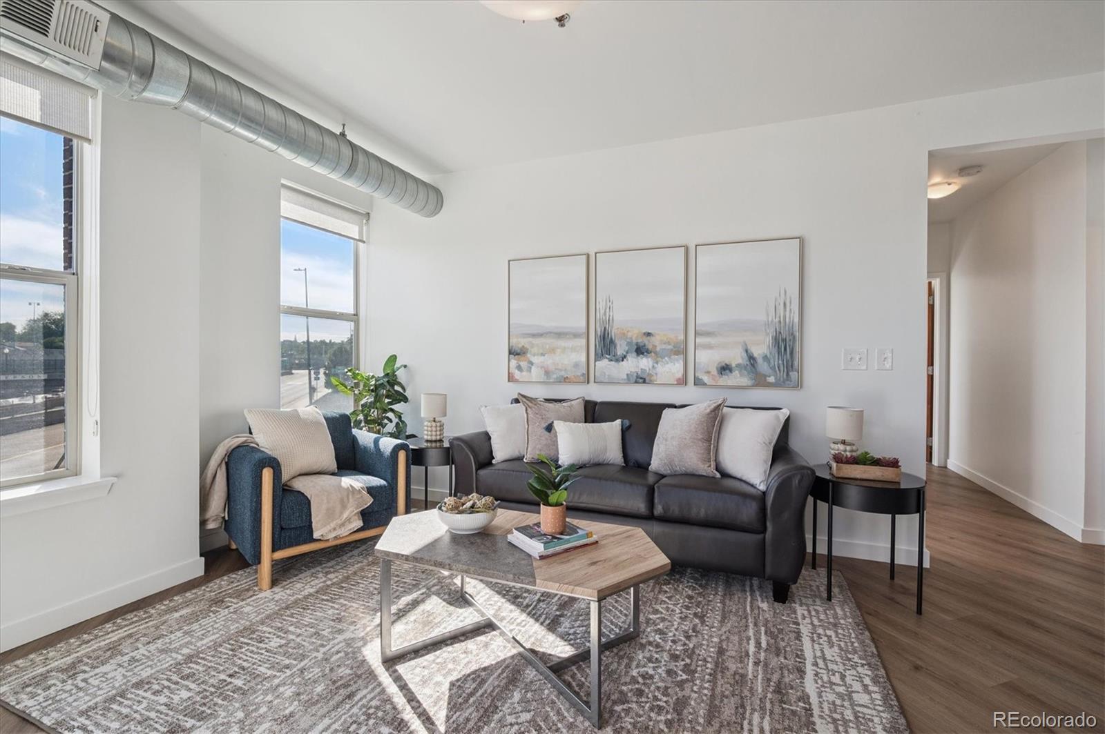 1313 S Clarkson Street Unit: 202