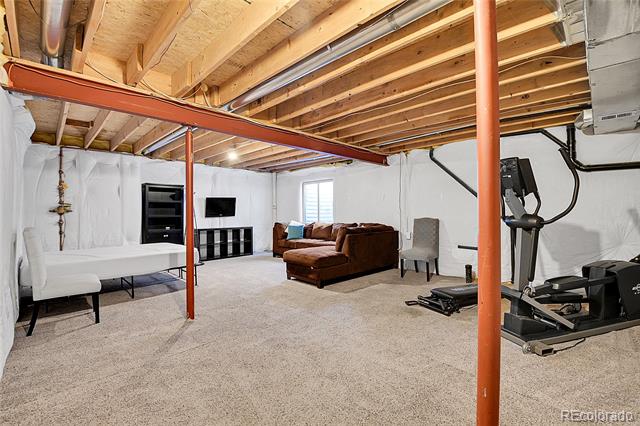 298 Hampstead Avenue