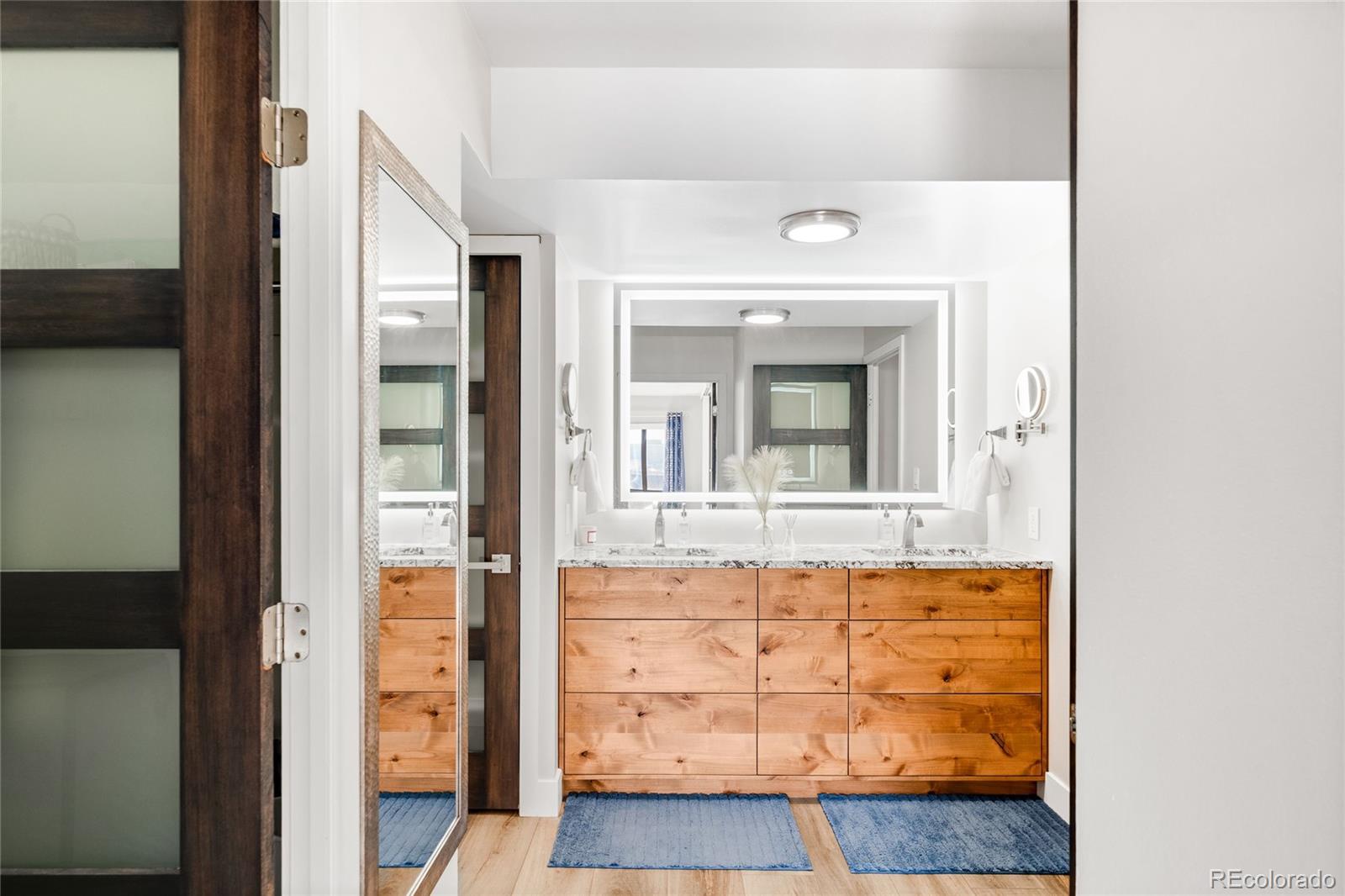 1551 Larimer Street Unit: 1405