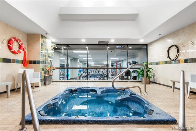 1551 Larimer Street Unit: 1405