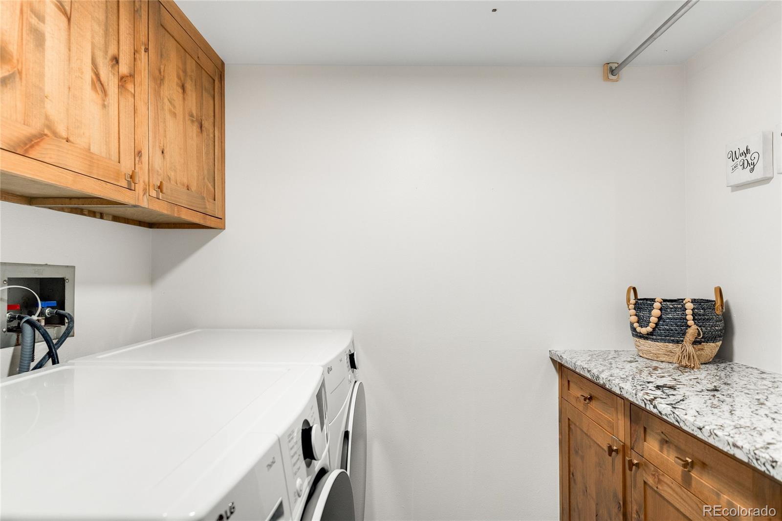 1551 Larimer Street Unit: 1405