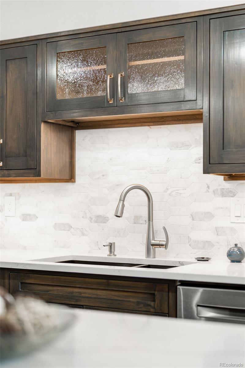 1551 Larimer Street Unit: 1405