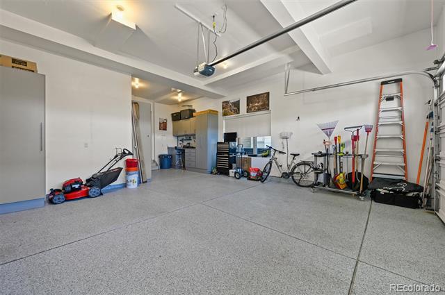 493 Meadowleaf Lane