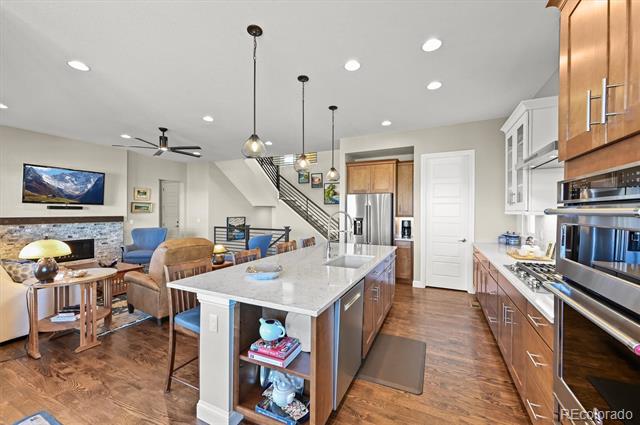 493 Meadowleaf Lane