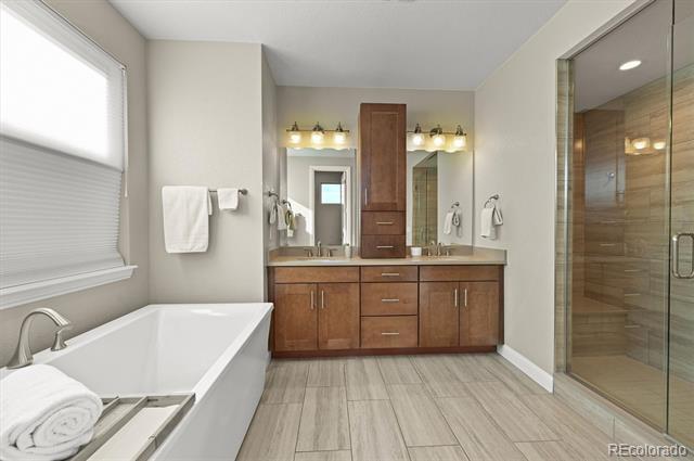 493 Meadowleaf Lane