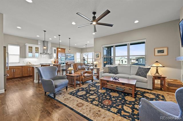 493 Meadowleaf Lane