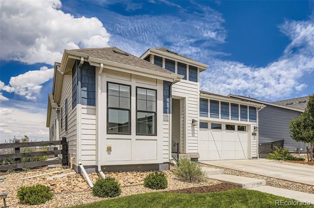 9457 Autumn Moon Avenue