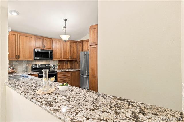 6356 S Glencoe Court