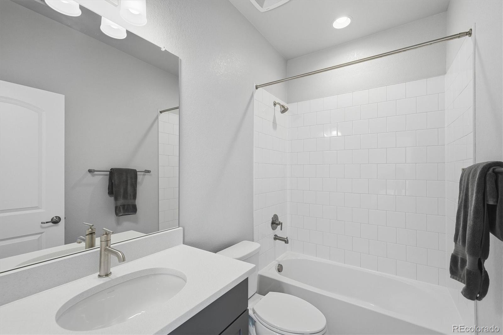 3269 Offbeaten Place