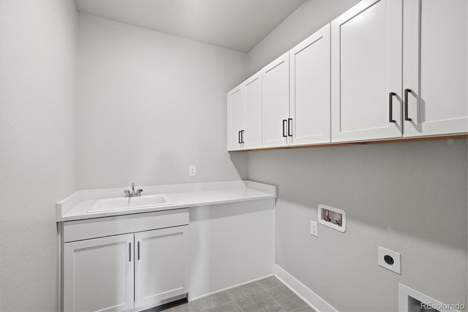 3269 Offbeaten Place