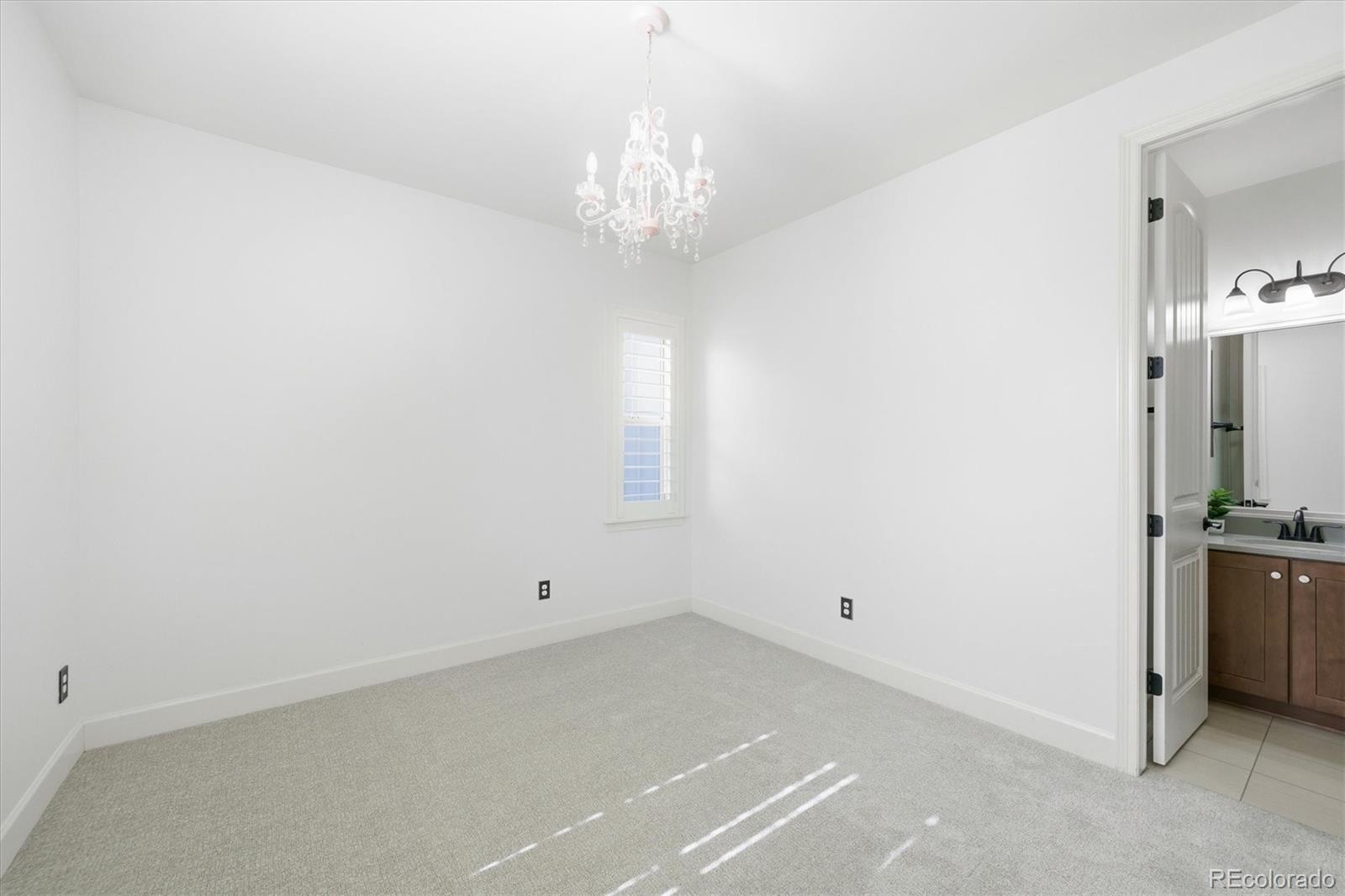 10640 Star Thistle Court