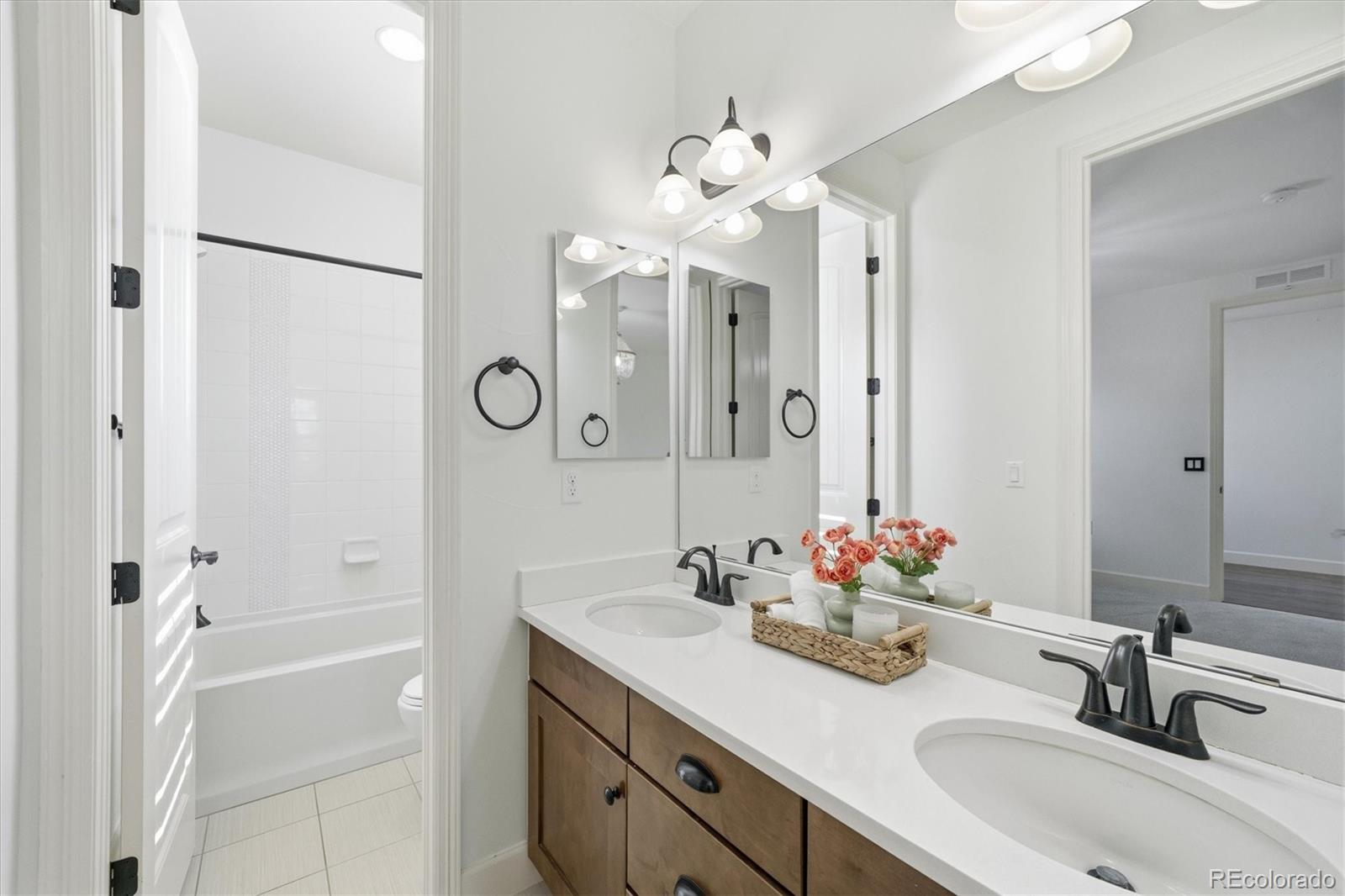 10640 Star Thistle Court