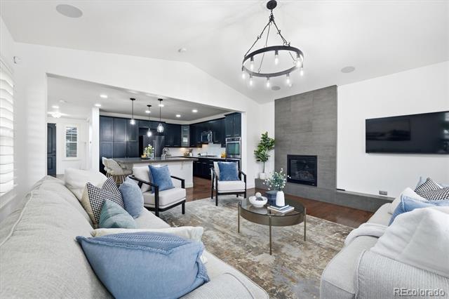 10640 Star Thistle Court
