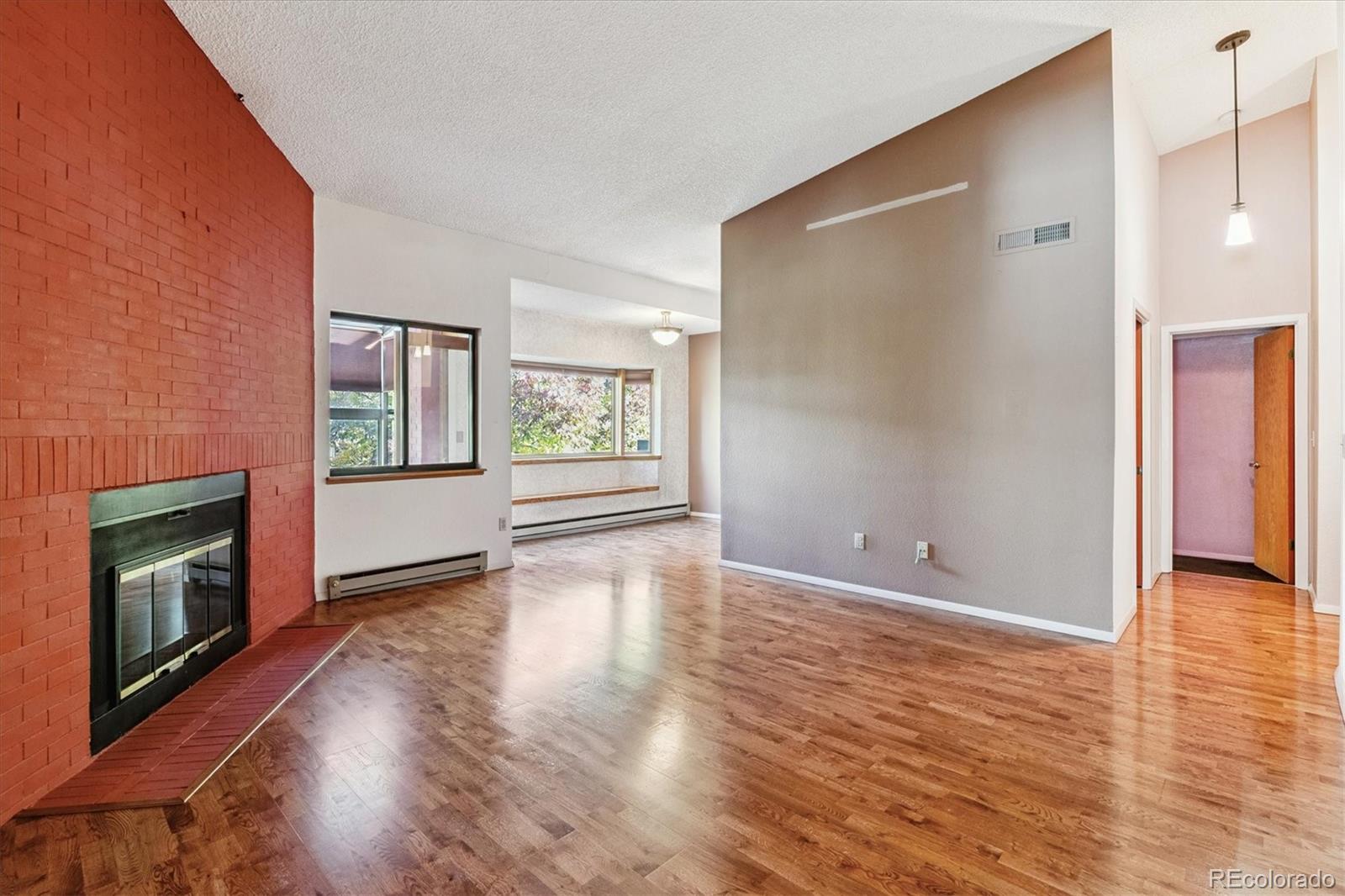 534 E 7th Avenue Unit: 307