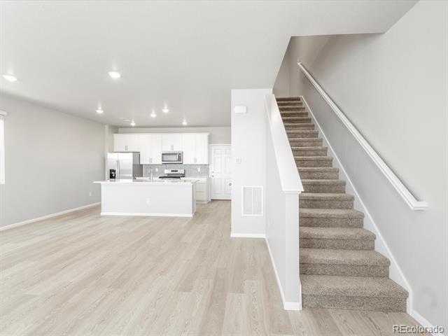 22341 E 7th Place