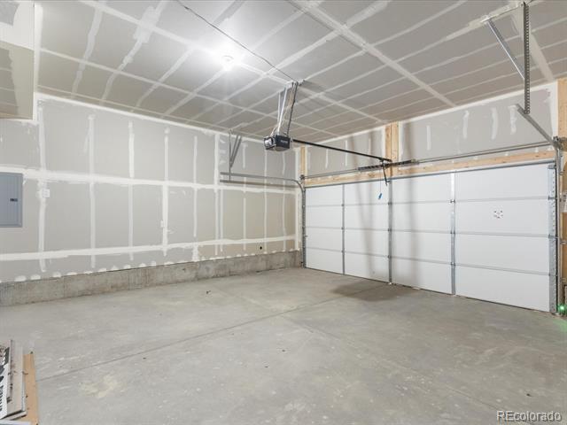 22341 E 7th Place